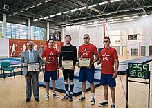 Преподаватель Омского кадетского военного корпуса установил мировой рекорд в комплексном силовом упражнении