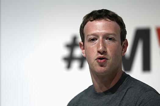 Цукерберг признал ошибки Facebook
