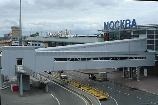 Во Внуково пьяного пассажира сняли с рейса Москва – Дубай