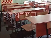 Ржавая вода затопила кабинет русского языка в школе Дзержинска