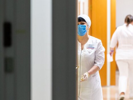 Медики дефицитных специальностей будут получать ежемесячные социальные выплаты