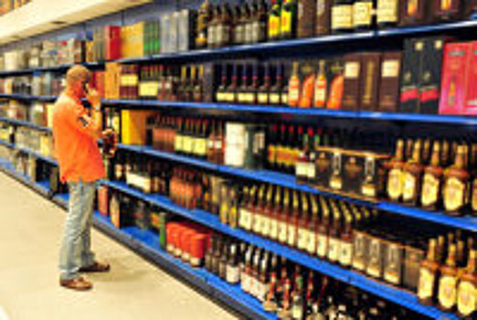 Минздрав предложил запретить продавать алкоголь пьяным людям