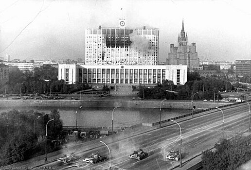 Кому бы досталась власть, если бы в 1993 году победили противники Ельцина