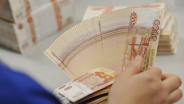 На соцвыплаты крымчанам потратили почти 6 млрд рублей