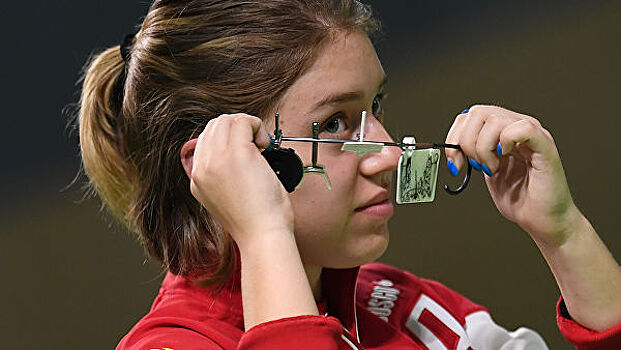 Бацарашкина стала чемпионкой России в стрельбе из пневматического пистолета