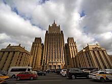 МИД пригрозил ЕС мерами в ответ на запрет въезда российских автомобилей
