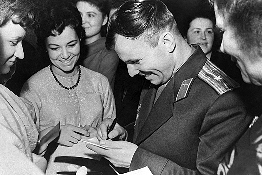 Соотечественники в Аргентине устроили флешмоб в честь Дня космонавтики