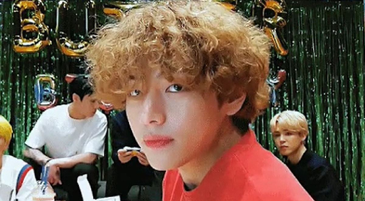 Ее муж в ярости! Беременная певица Нави запала на Тэхена