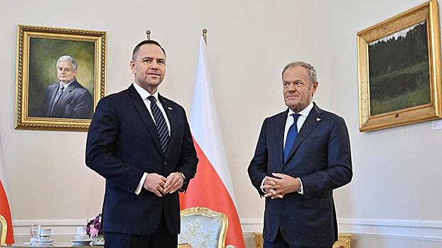 В Польше набирает обороты скандал между президентом и премьером