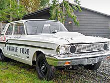 На аукцион выставлен редкий Ford Fairlane Thunderbolt