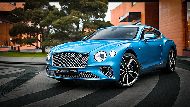 В России начались продажи Bentley Continental GT V8