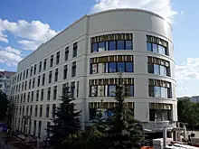 В детской поликлинике на ул. Бартеневской началась внутренняя отделка помещений