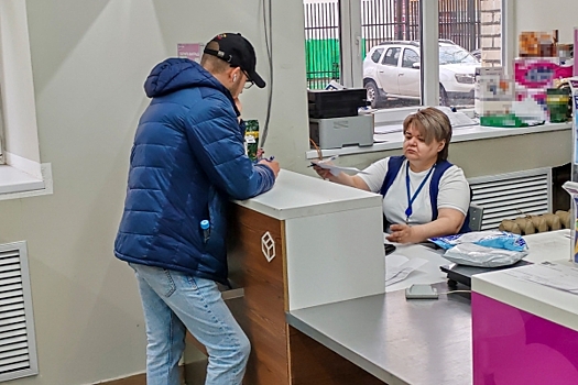 Жители города в Карелии сутками не могут забрать посылки с почты