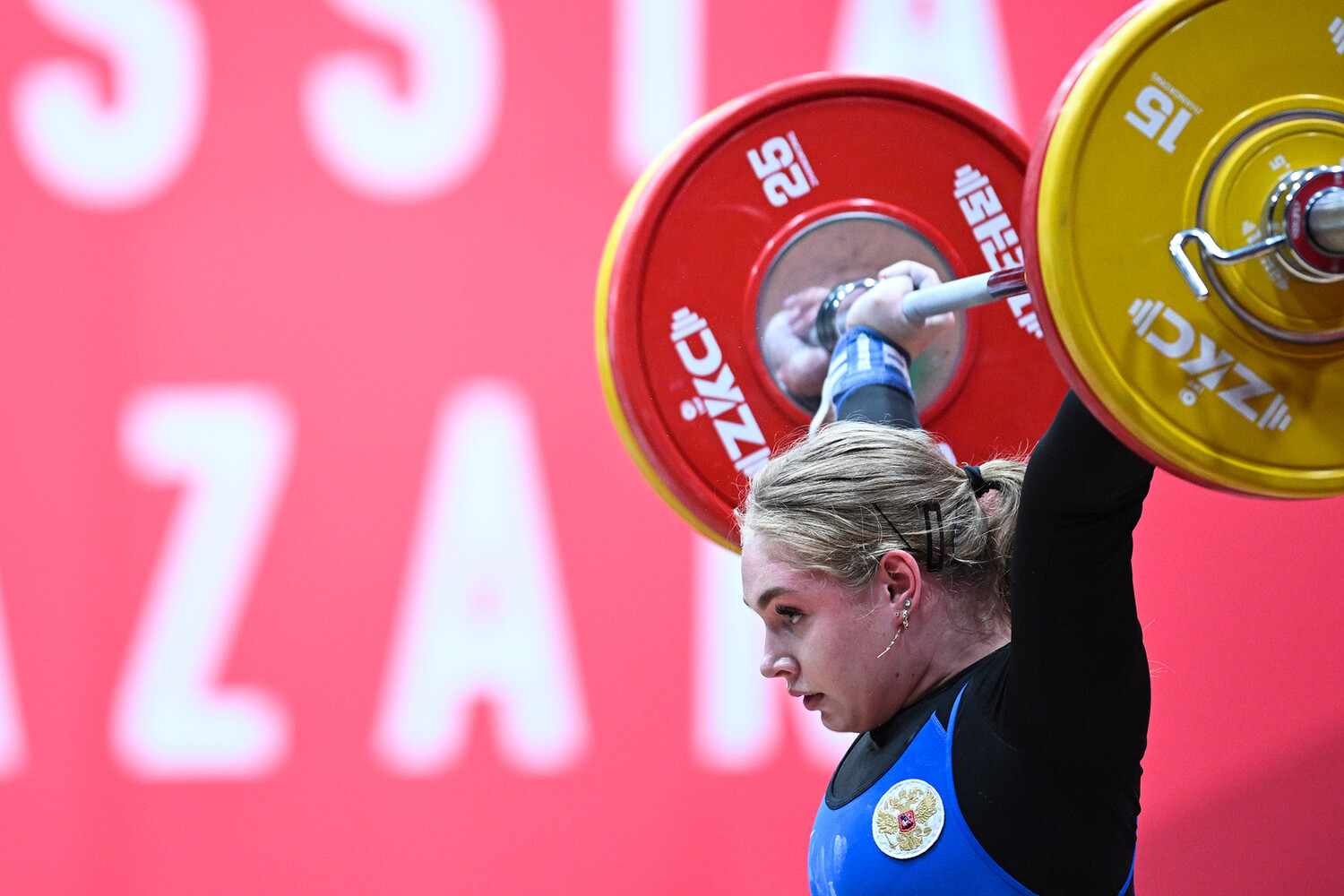 Российская&nbsp; тяжелоатлетка Кузьминова выиграла серебро чемпионата Европы в Батуми