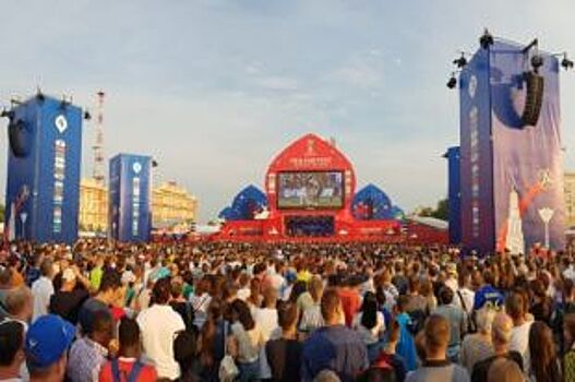 Тысячи человек собрало закрытие фестиваля болельщиков в Ростове-на-Дону