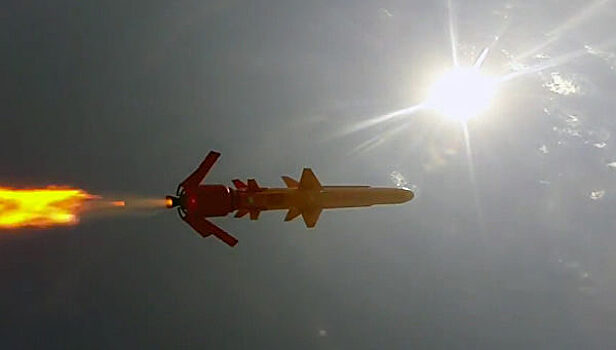 Красноярские школьники разработали и запустили твердотопливную ракету