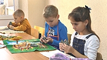 В детской школе искусств Советска воспитанники создают керамические скульптуры