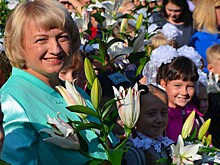 25 педагогов Вологодской области получили премию «За верность родной земле»