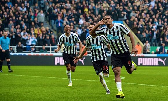 "Ньюкасл" дома обыграл "Хаддерсфилд" в матче чемпионата Англии