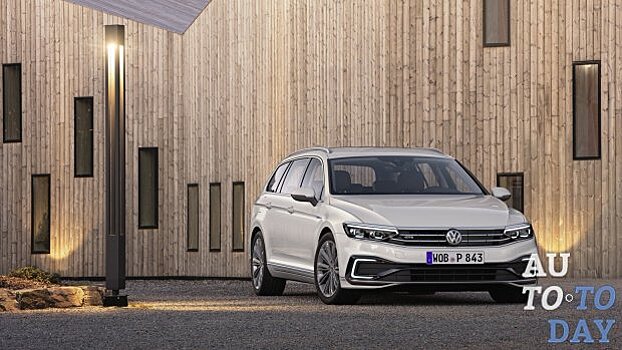 Обзор от CarGurus: VW Passat GTE — плагин-гибрид, отлично выполняющий свою работу