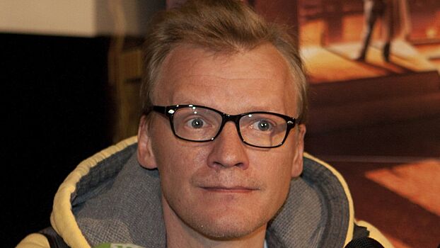 В «Балтийском доме» назвали причину отмены спектакля с Серебряковым и Раппопорт