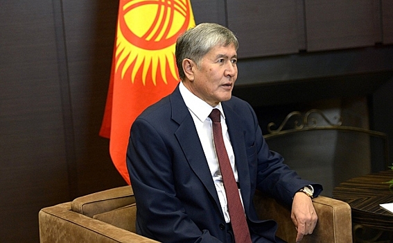 Киргизия выбирает президента: непредсказуемо и остросюжетно