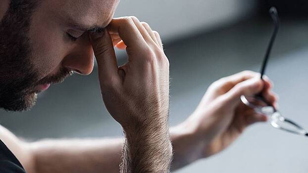 Невролог Жданов рассказал, как предотвратить развитие головной боли напряжения