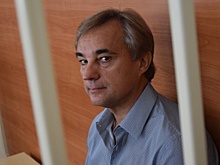 Обвинение просит 22 года колонии строгого режима для омского экс-депутата