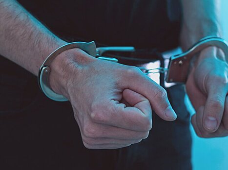 Глава УМВД по Пензенской области и его помощник задержаны по делу о взятке