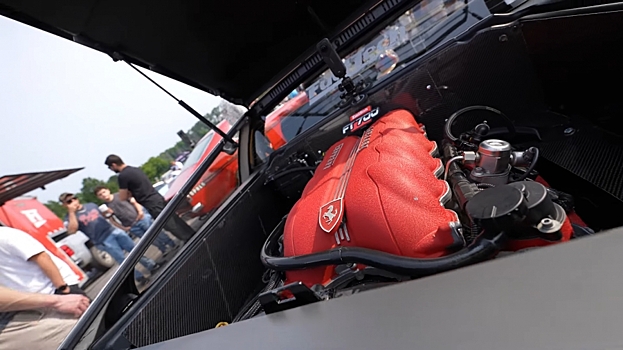 Delorean наконец-то получил достойный мотор от Ferrari V8
