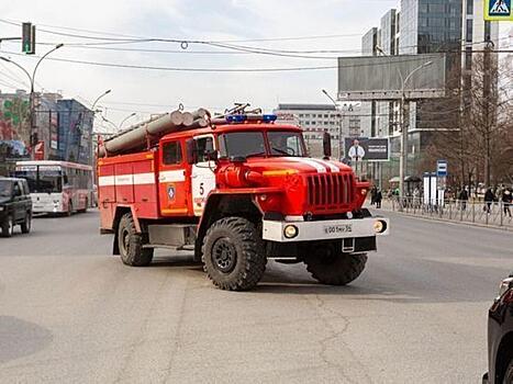 За сутки в Новосибирской области произошло десять пожаров