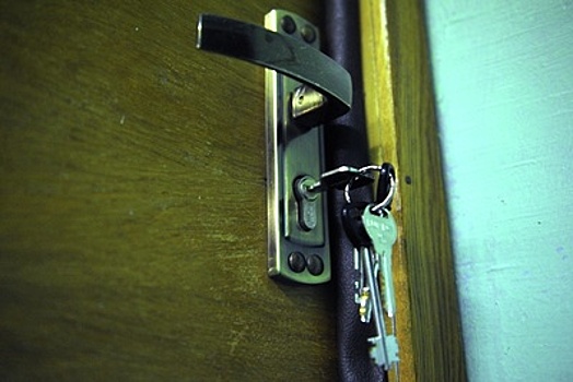 Ключи от квартир вручили 20 переселенцам из аварийного жилья в Орехово‑Зуевском районе