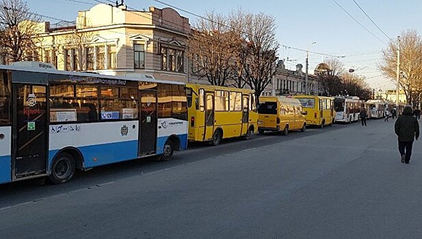 Город встал: центр Симферополя парализован из-за ДТП