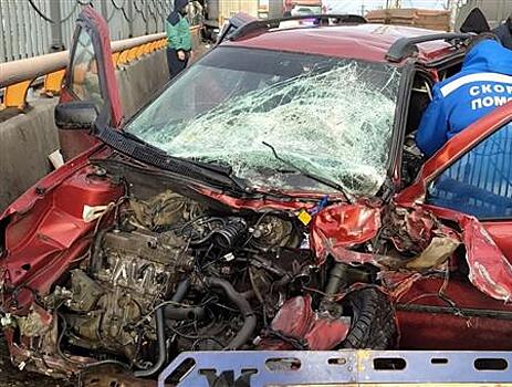 На плотине Жигулевской ГЭС произошло ДТП с легковушкой и грузовиком