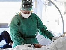 Данные о медиках, которым положена выплата за работу с ковидом, должны быть поданы до 25 декабря