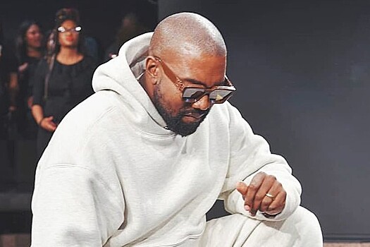 Опера Канье Уэста стала доступна онлайн