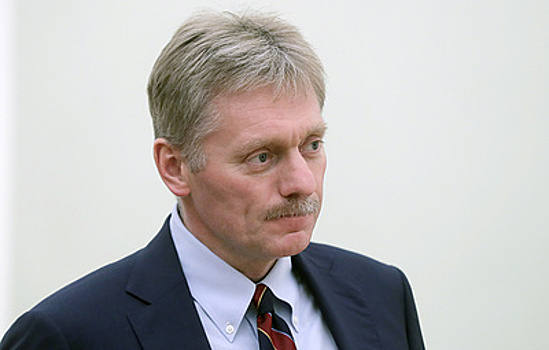 Песков заявил, что НАТО постепенно подминает Украину под себя