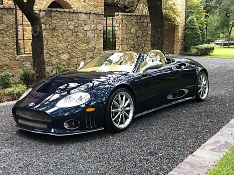 В Сети на торги выставили редкий кабриолет Spyker C8 Spyder 2006 года