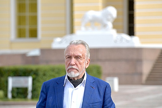 Директор Русского музея Владимир Гусев попросил освободить его от должности