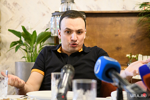 На свердловского депутата Госдумы натравили уличные группировки