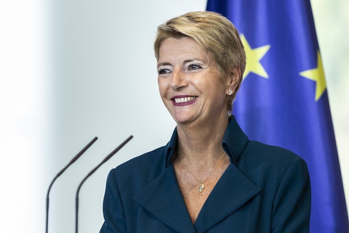 Только щёки надувает: Евросоюзу не удаётся конкурировать с Китаем и США