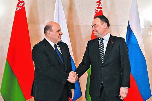 Россия и Беларусь договорились избавиться от доллара в расчетах