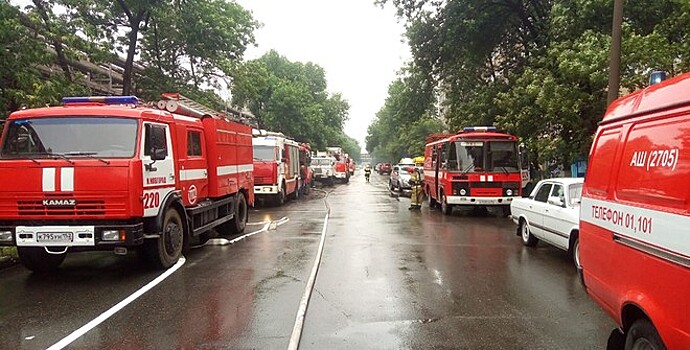 Пожар возник в одном из цехов завода ГАЗ