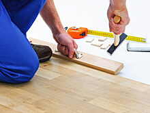 За плохо уложенный ламинат владелец квартиры отсудил полмиллиона рублей