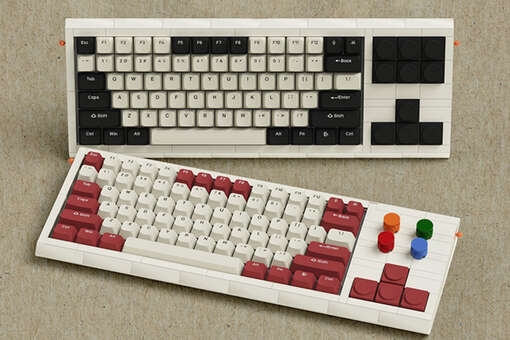 Представлена клавиатура с поддержкой деталей от Lego