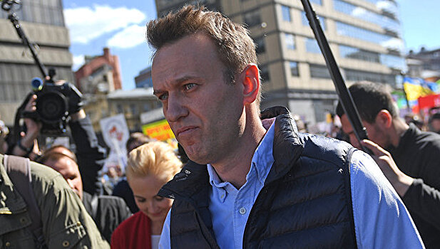 Навальный набирает в актив сторонников Майдана