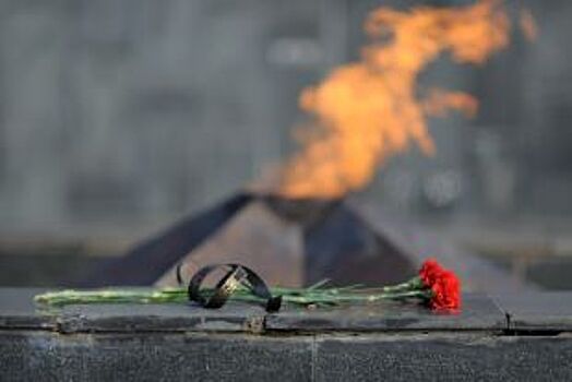 Вечный огонь на Мемориале Славы в Барнауле отключили на две недели