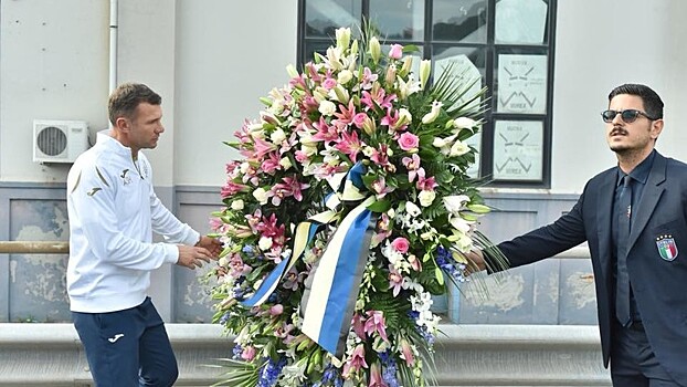 Шевченко и Пятов почтили память жертв обрушения моста в Генуе