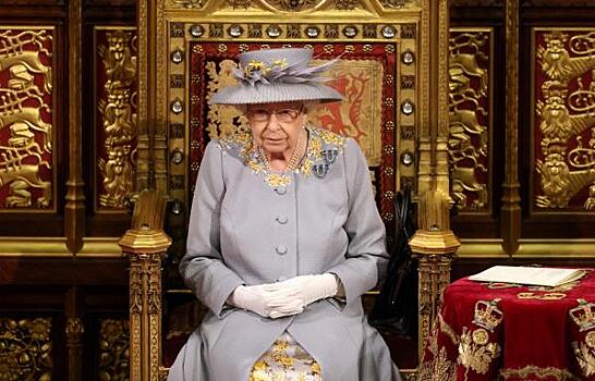 Британский телеведущий заявил о смерти Елизаветы II