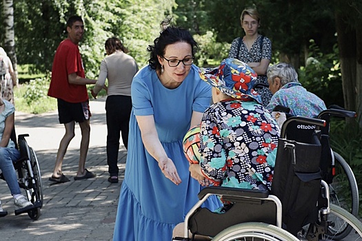 Волонтеры рассказали о помощи людям, живущим в психоневрологических интернатах